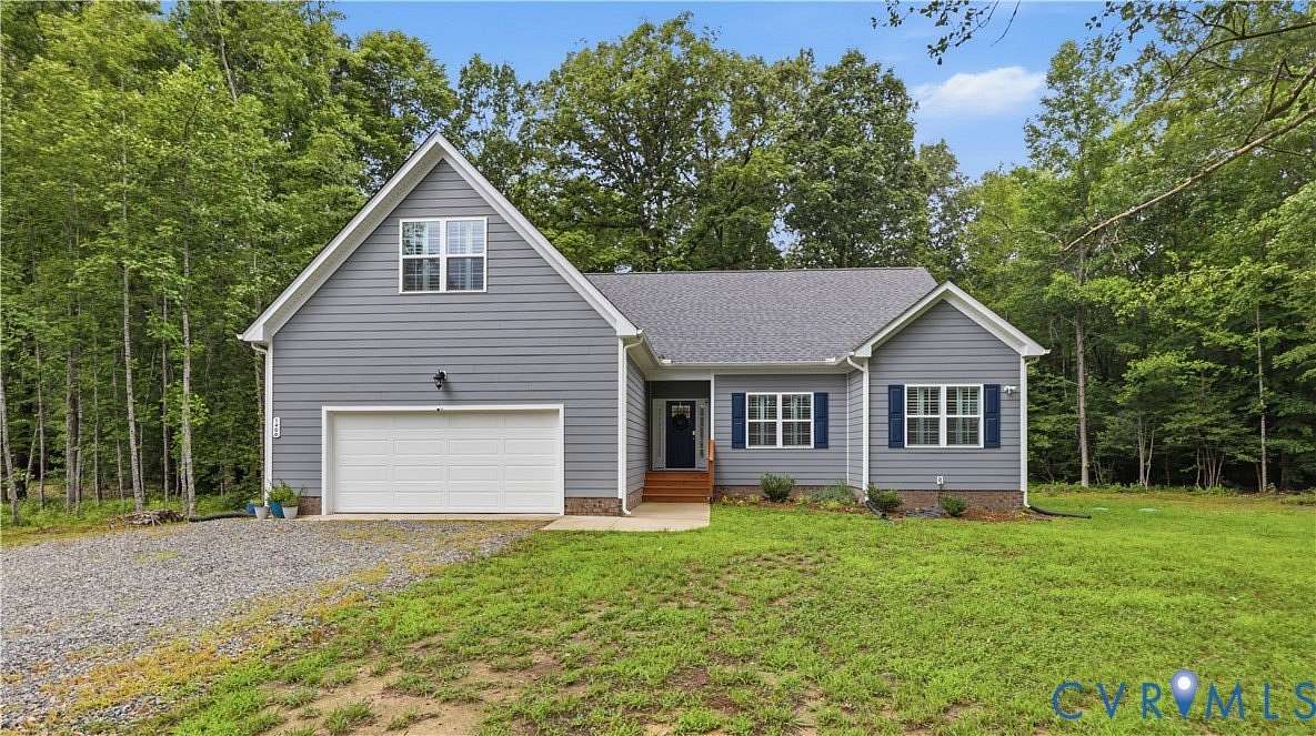 8.34 Acres of Land with Home for Sale in Quinton, Virginia