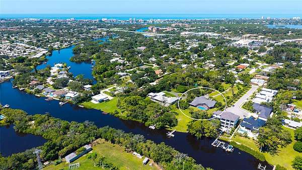 1.69 Acres of Land with Home for Lease in Sarasota, Florida