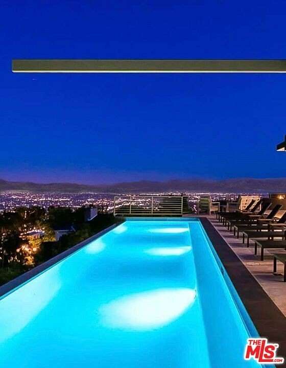 0.47 Acres of Residential Land for Sale in Studio City, California