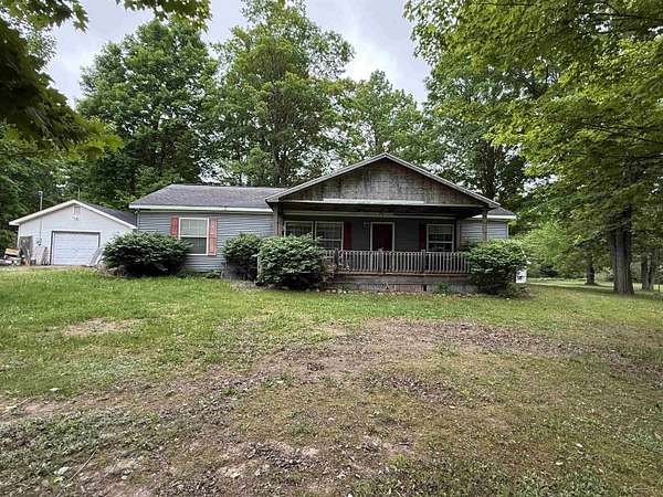 2.9 Acres of Land with Home for Sale in Gladwin Township, Michigan