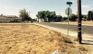 0.16 Acres of Commercial Land for Sale in Los Banos, California