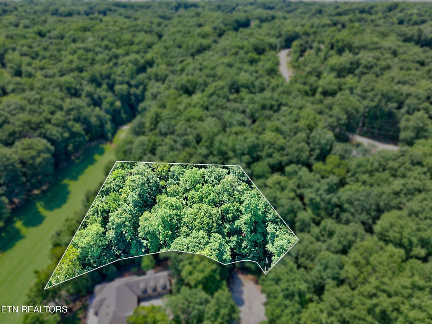 1 Acre of Residential Land for Sale in Crossville, Tennessee
