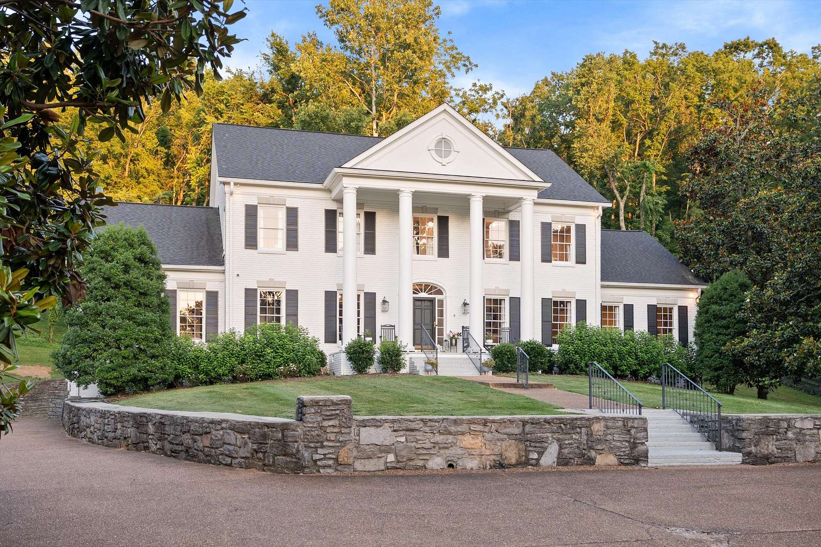 5 Acres of Land with Home for Sale in Nashville, Tennessee
