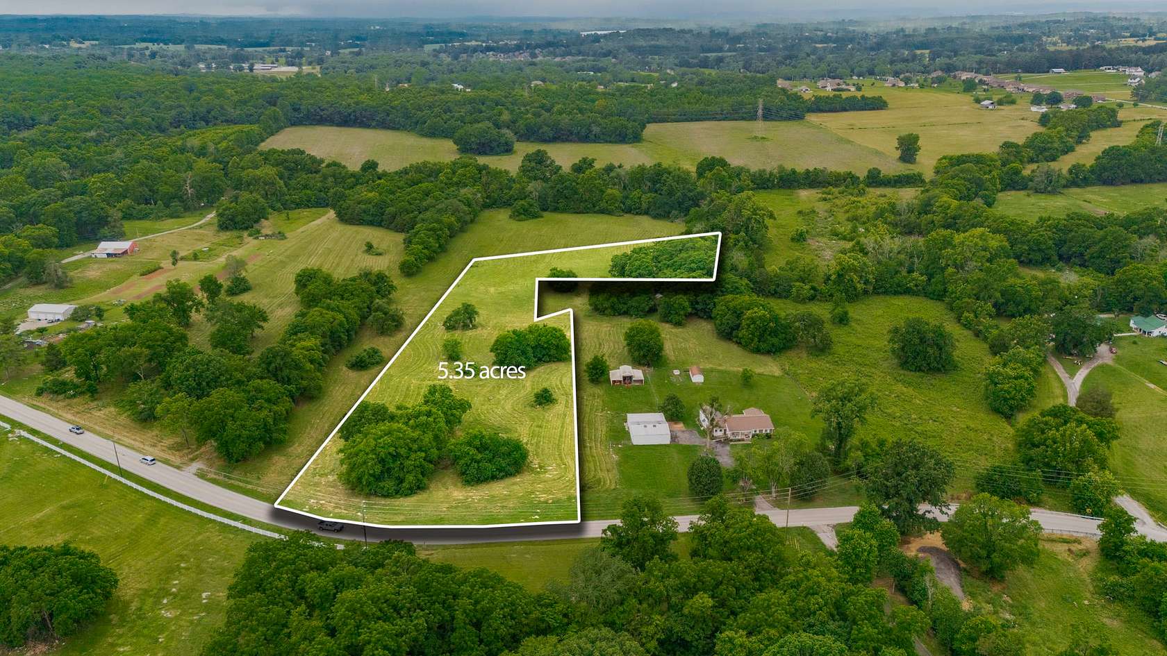 5.35 Acres of Residential Land for Sale in Lebanon, Tennessee