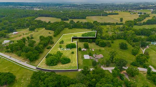 5.35 Acres of Residential Land for Sale in Lebanon, Tennessee
