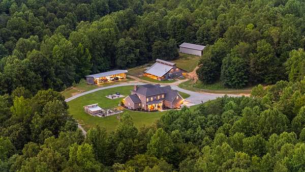 160 Acres of Land with Home for Sale in Hohenwald, Tennessee