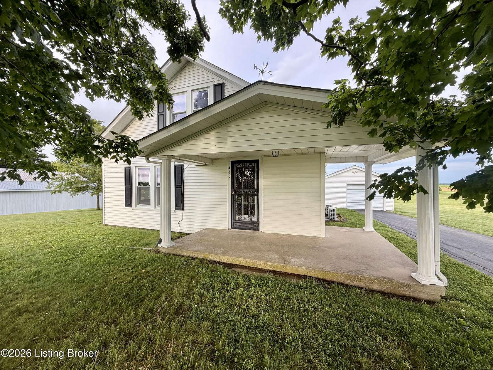 3 Acres of Land with Home for Sale in Bloomfield, Kentucky