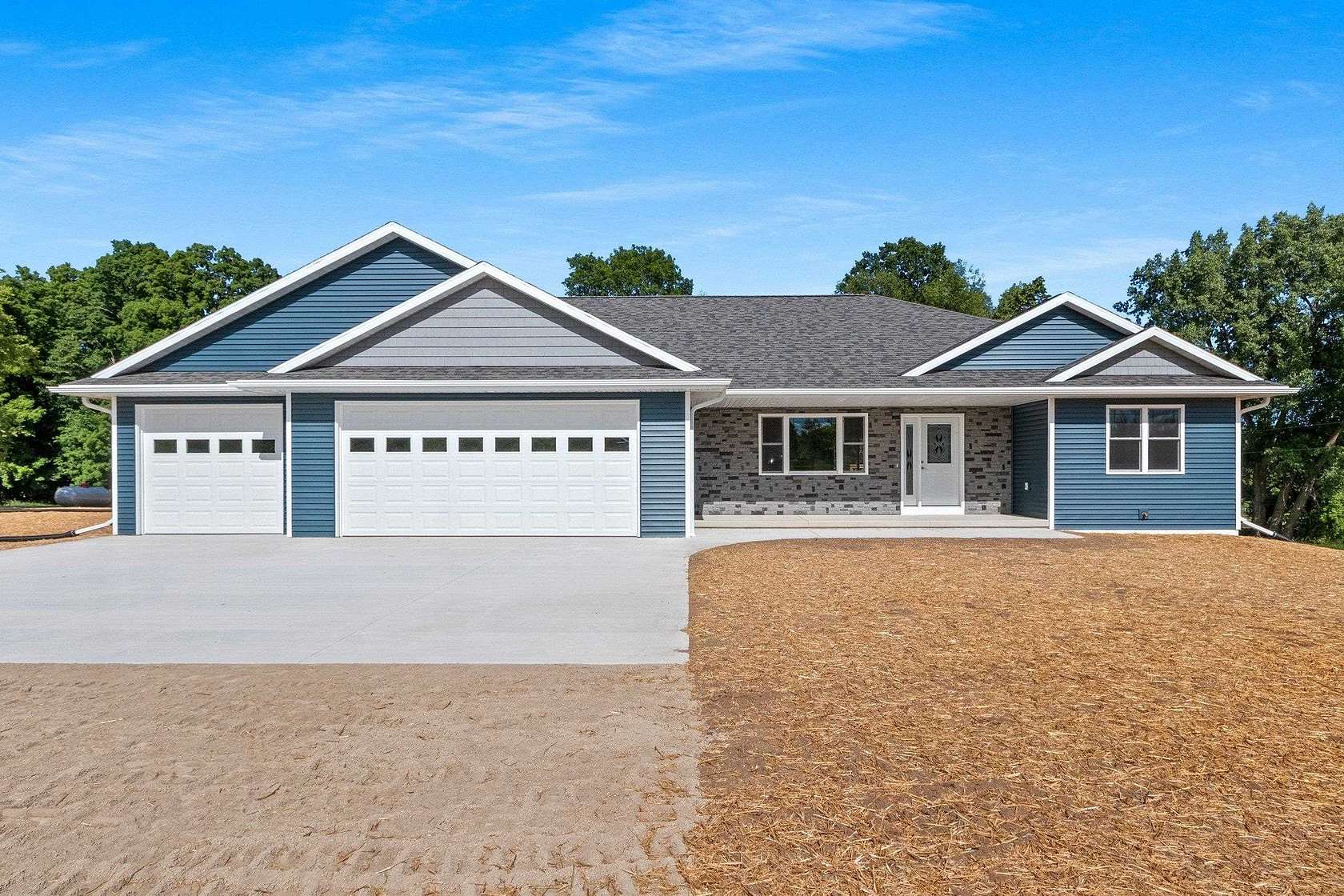 3.17 Acres of Land with Home for Sale in Oconto, Wisconsin