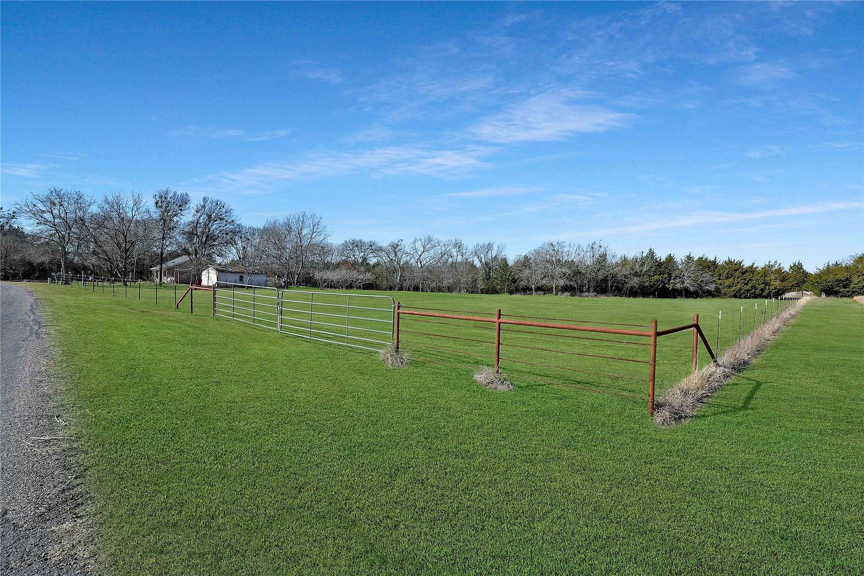 10.8 Acres of Land for Sale in Farmersville, Texas