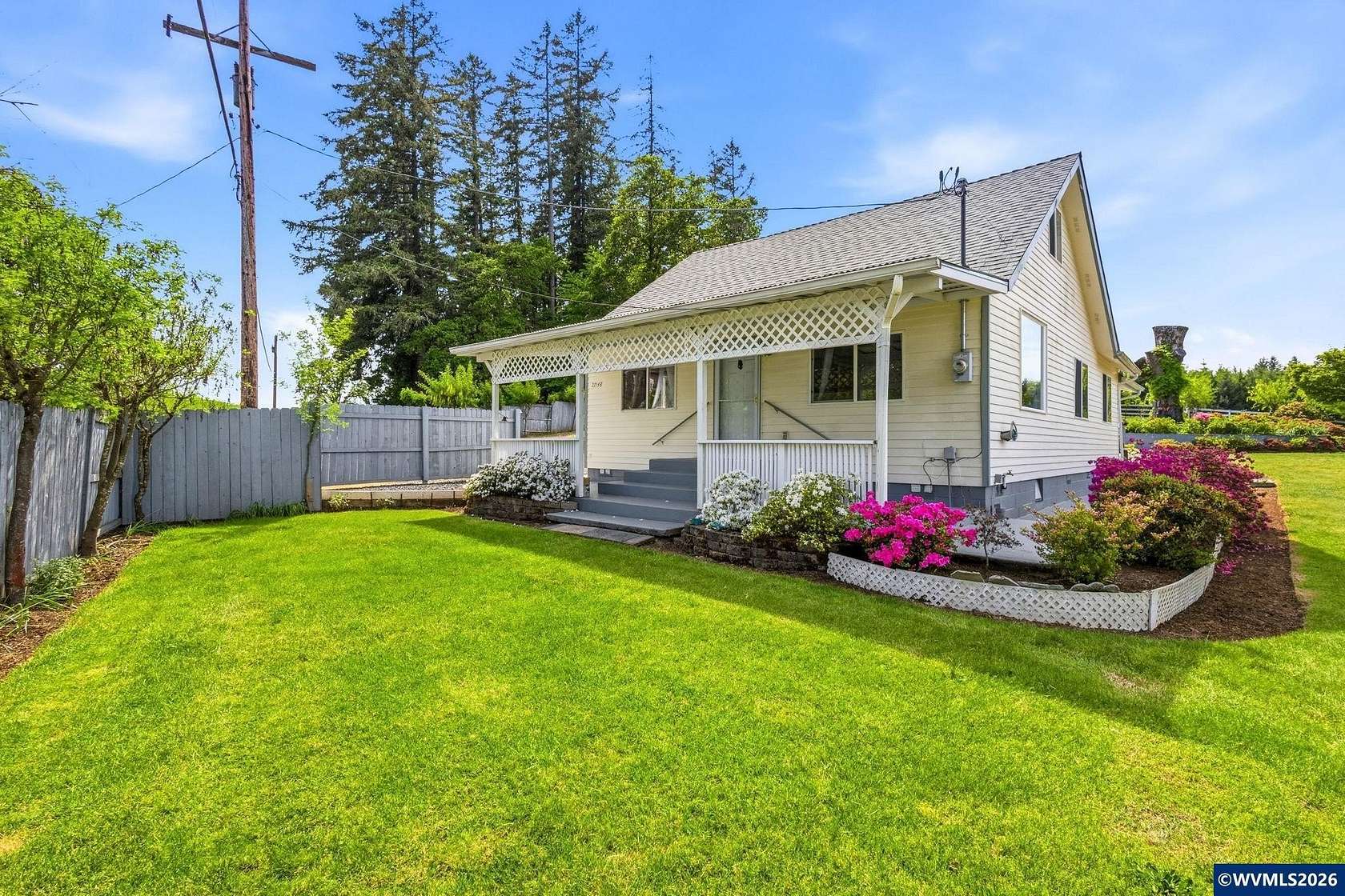 6.79 Acres of Land with Home for Sale in Sweet Home, Oregon