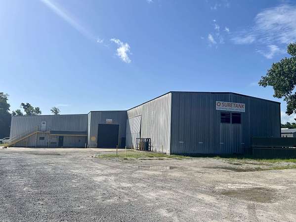 3.88 Acres of Improved Commercial Land for Lease in Houma, Louisiana