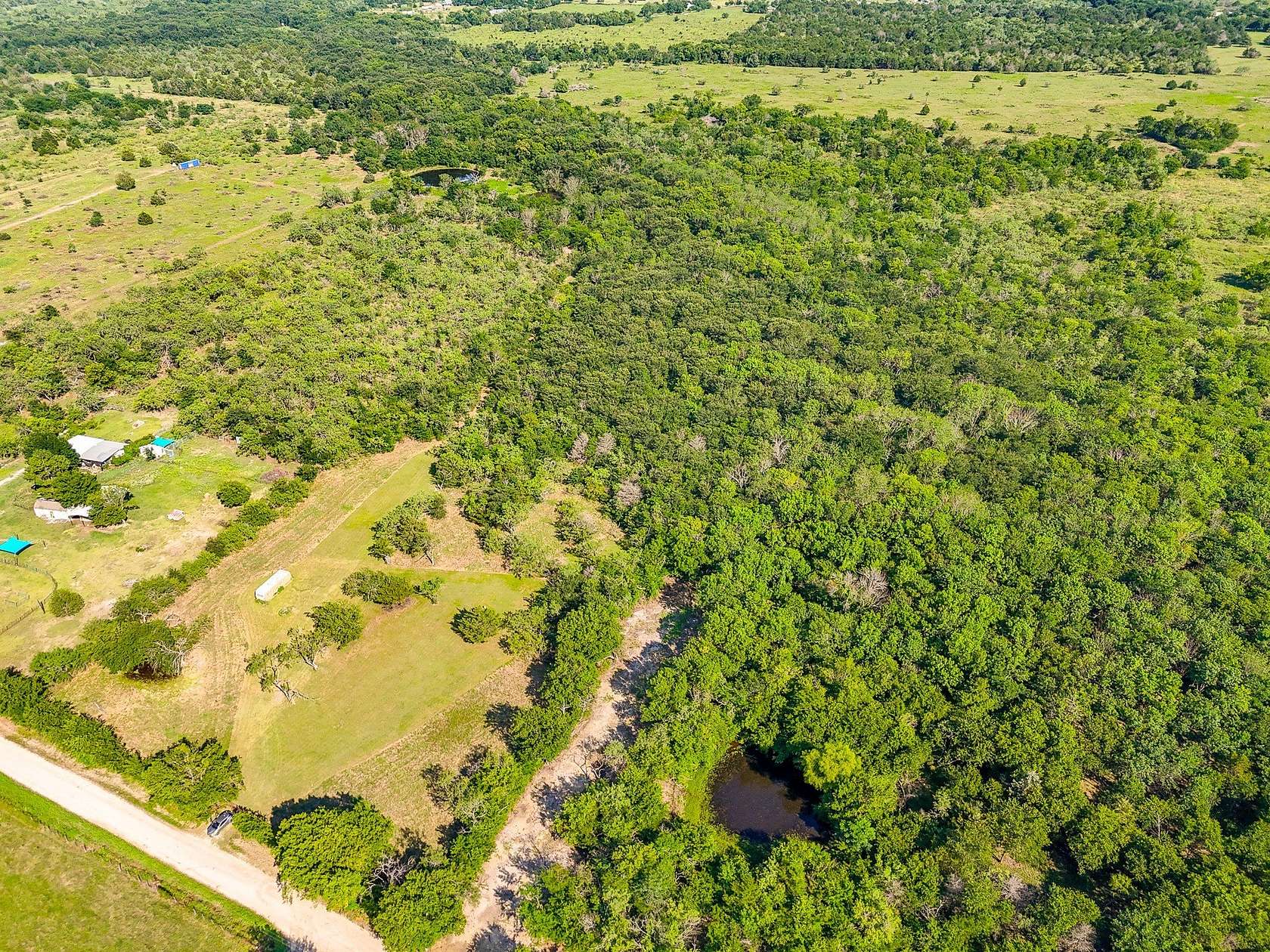 21.5 Acres of Recreational & Residential Land for Sale in Kerens, Texas