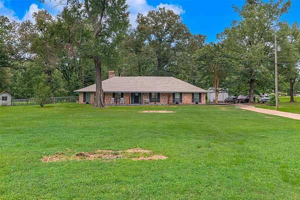 2.48 Acres of Land with Home for Sale in Shreveport, Louisiana