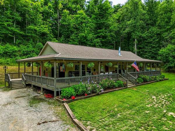 14 Acres of Land with Home for Sale in Catlettsburg, Kentucky