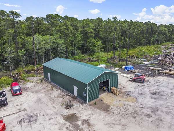 15.9 Acres of Land with Home for Sale in Conway, South Carolina