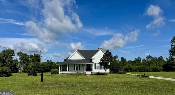 36.3 Acres of Recreational Land with Home for Sale in Mount Vernon, Georgia