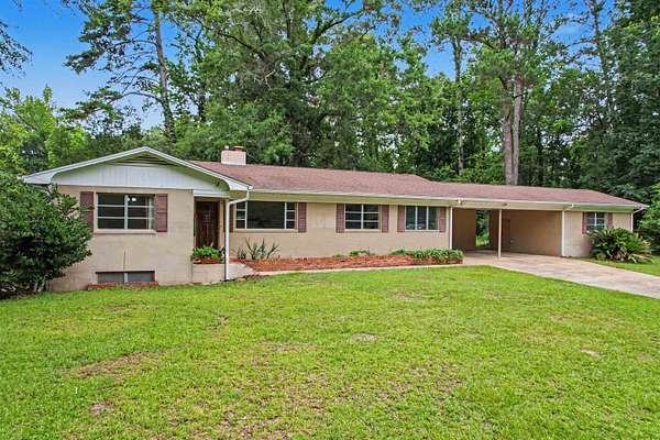 4.1 Acres of Land with Home for Sale in Quincy, Florida