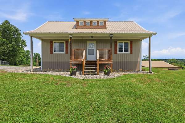 5 Acres of Land with Home for Sale in Winchester, Kentucky