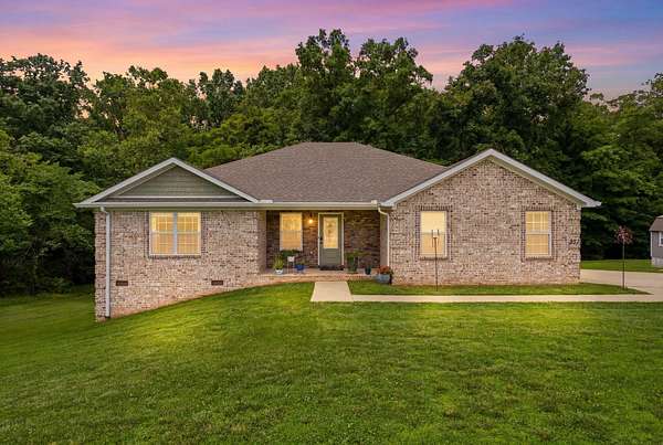 5.58 Acres of Land with Home for Sale in Waco, Kentucky