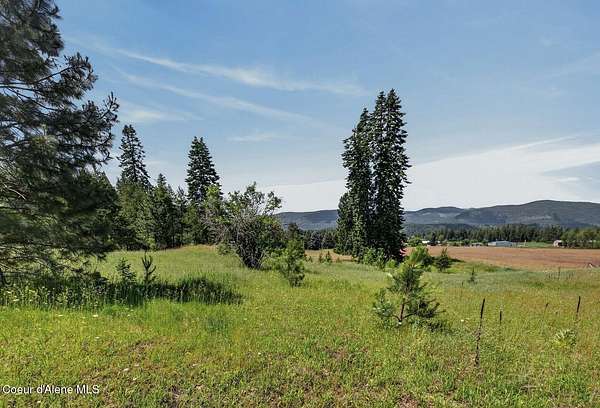 11.4 Acres of Land for Sale in Bonners Ferry, Idaho