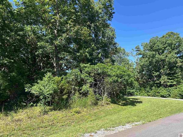 1 Acre of Residential Land for Sale in Murray, Kentucky