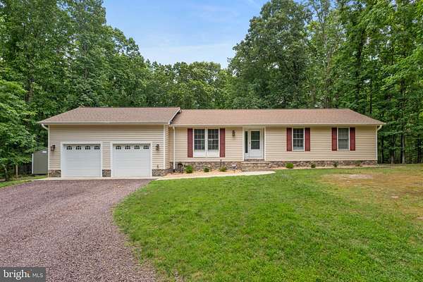 5 Acres of Land with Home for Sale in Fredericksburg, Virginia