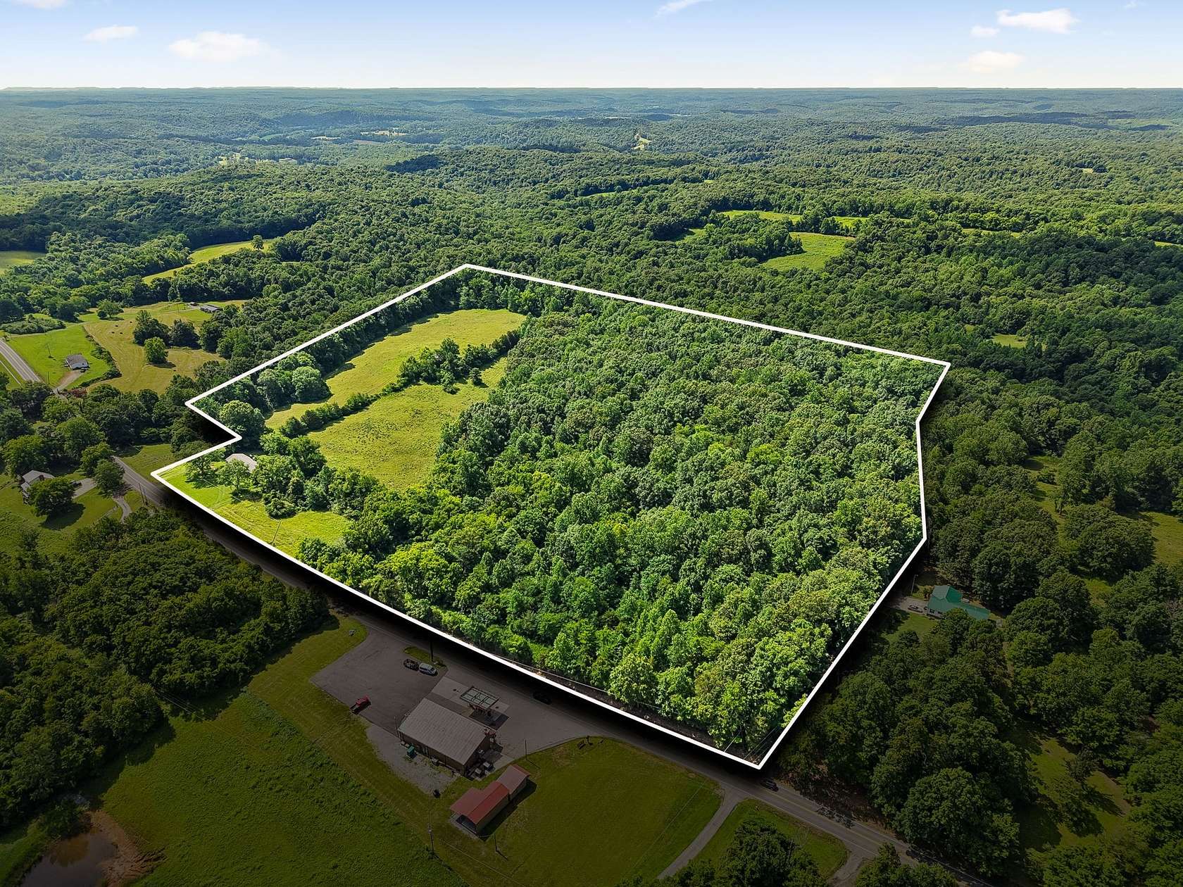 44 Acres of Land for Sale in Charlotte, Tennessee
