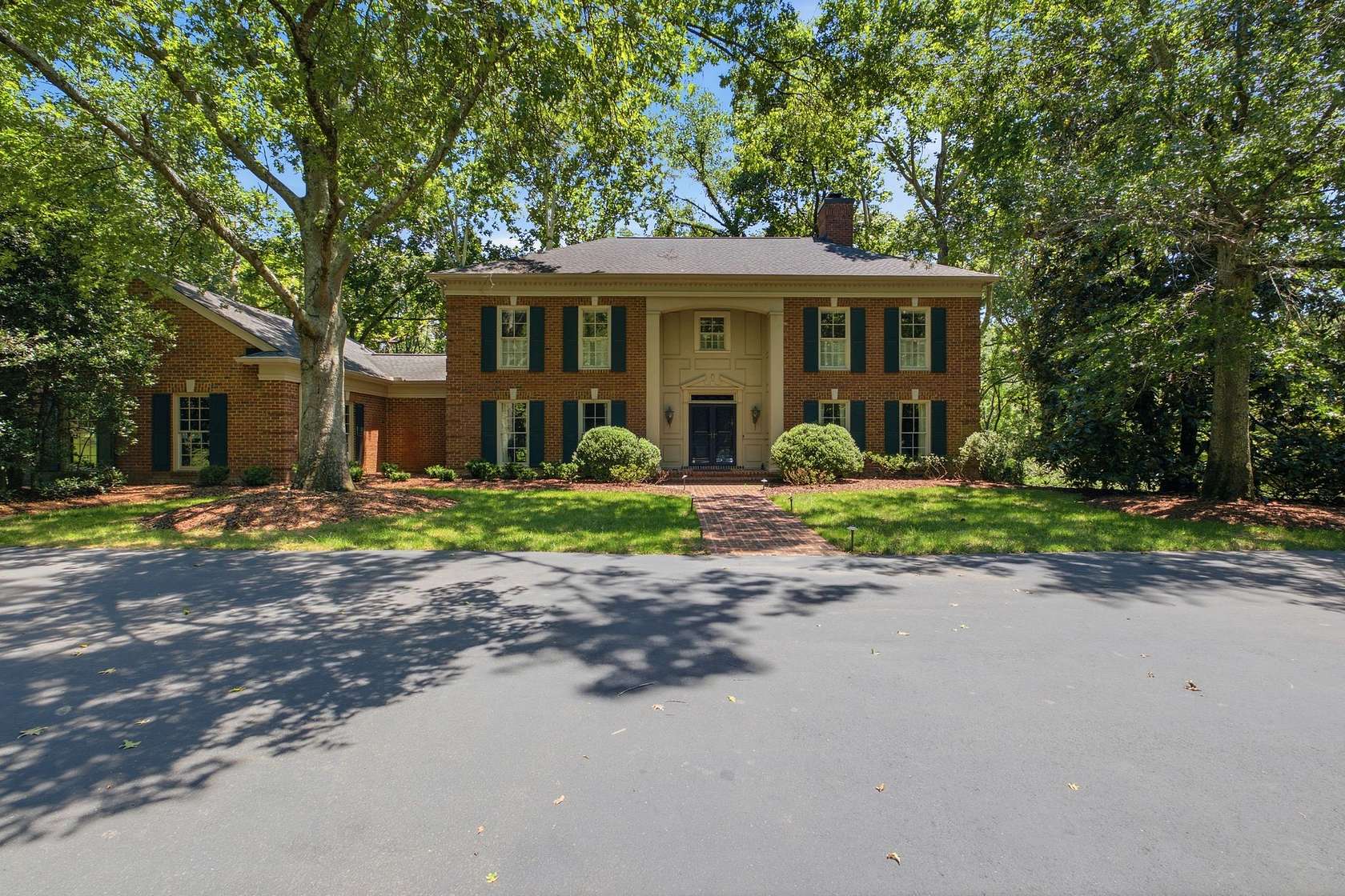 7.32 Acres of Land with Home for Sale in Nashville, Tennessee