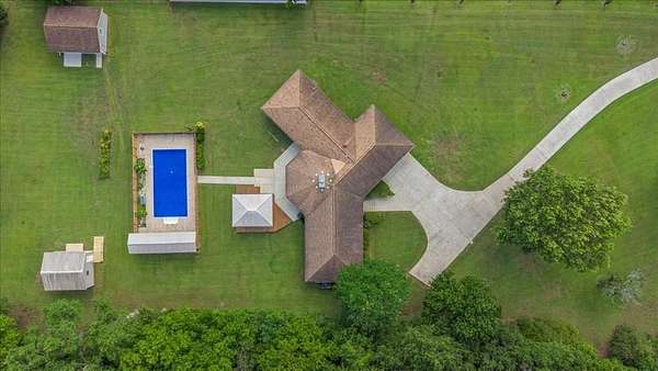 5.5 Acres of Land with Home for Sale in Dothan, Alabama
