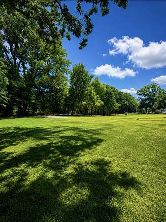 0.36 Acres of Residential Land for Sale in Malakoff, Texas