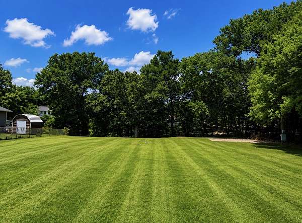 0.36 Acres of Residential Land for Sale in Malakoff, Texas