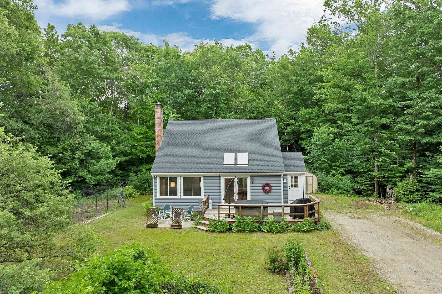 1.9 Acres of Land with Home for Sale in Eaton Town, New Hampshire