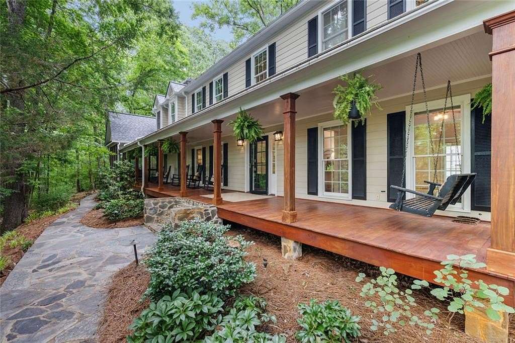 9.56 Acres of Land with Home for Sale in Dacula, Georgia