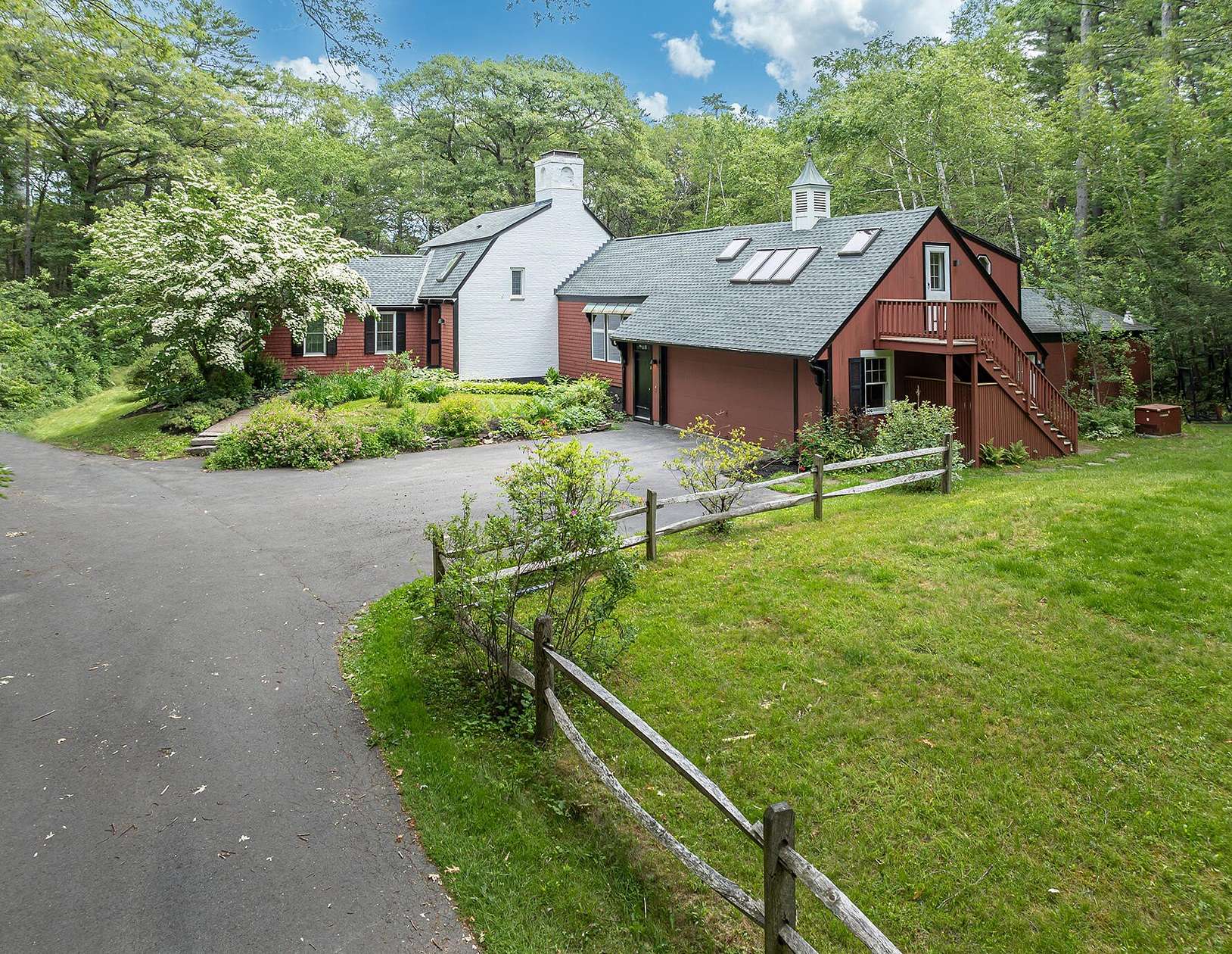 2.8 Acres of Land with Home for Sale in Cape Elizabeth, Maine