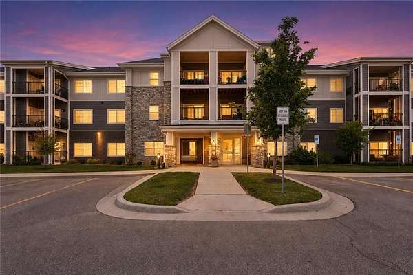 3.68 Acres of Land with Home for Sale in Overland Park, Kansas