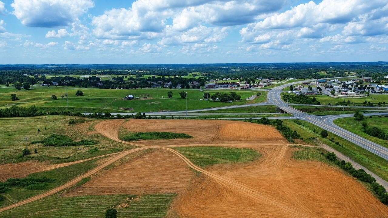 2 Acres of Commercial Land for Sale in Columbia, Kentucky