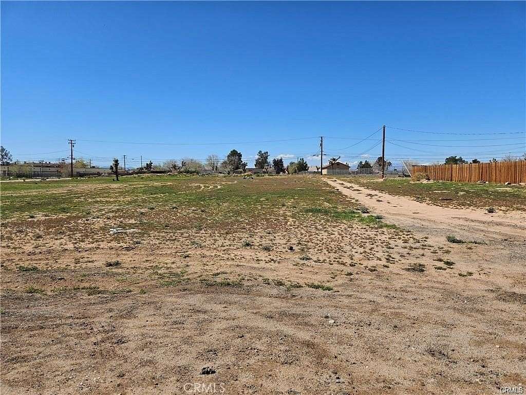 1 Acre of Residential Land for Sale in Apple Valley, California