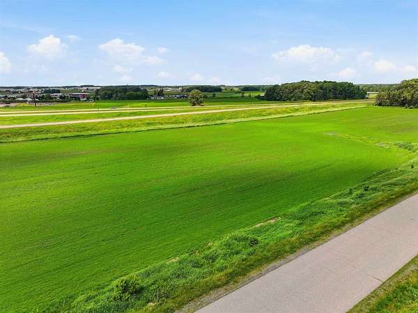 8.72 Acres of Commercial Land for Sale in Marshfield, Wisconsin