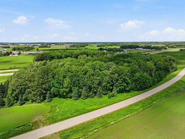 1.67 Acres of Commercial Land for Sale in Marshfield, Wisconsin