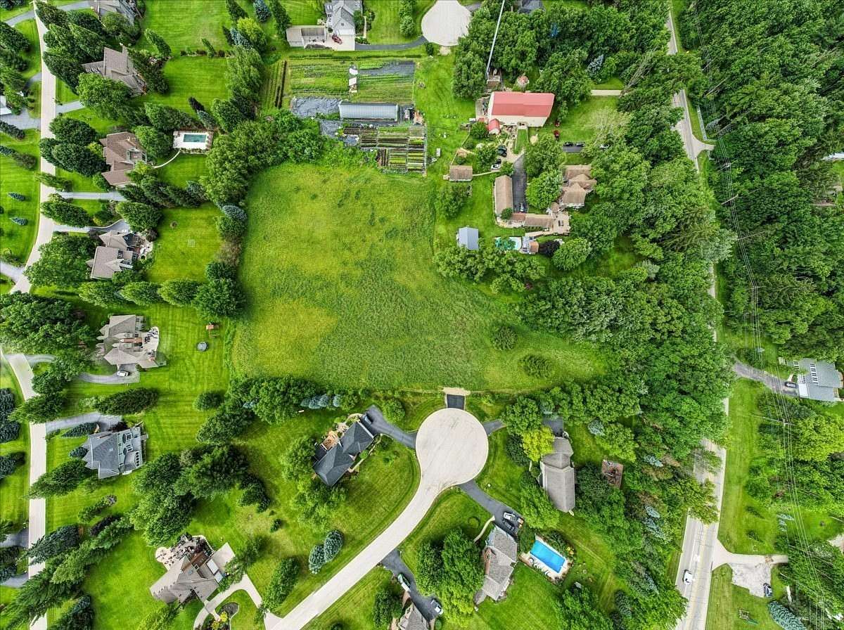 Residential Land for Sale in Crystal Lake, Illinois