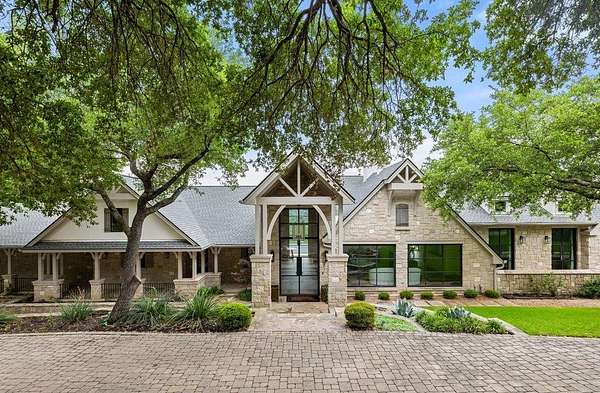 2.1 Acres of Land with Home for Sale in West Lake Hills, Texas