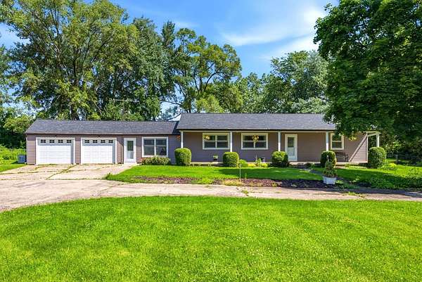 3 Acres of Land with Home for Sale in Oswego, Illinois