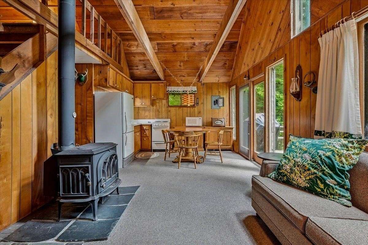 27 Acres of Land with Home for Sale in Starksboro, Vermont
