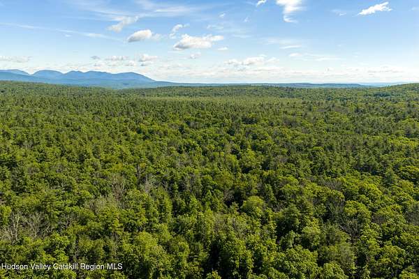 3.34 Acres of Residential Land for Sale in Stone Ridge, New York