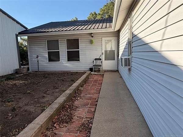4 Acres of Land with Home for Sale in Muskogee, Oklahoma