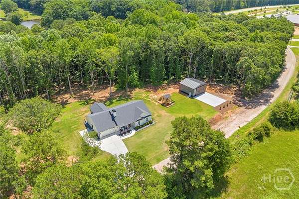 3 Acres of Land with Home for Sale in Statham, Georgia