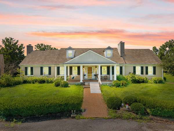 19.5 Acres of Land with Home for Sale in Danville, Kentucky