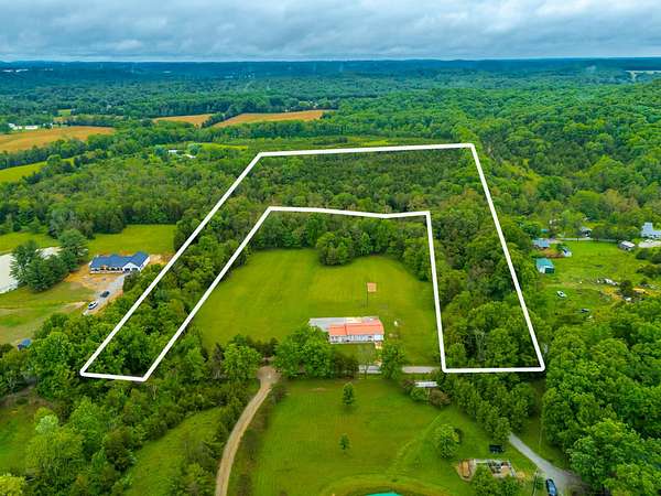 15 Acres of Recreational Land for Sale in West Union, Ohio