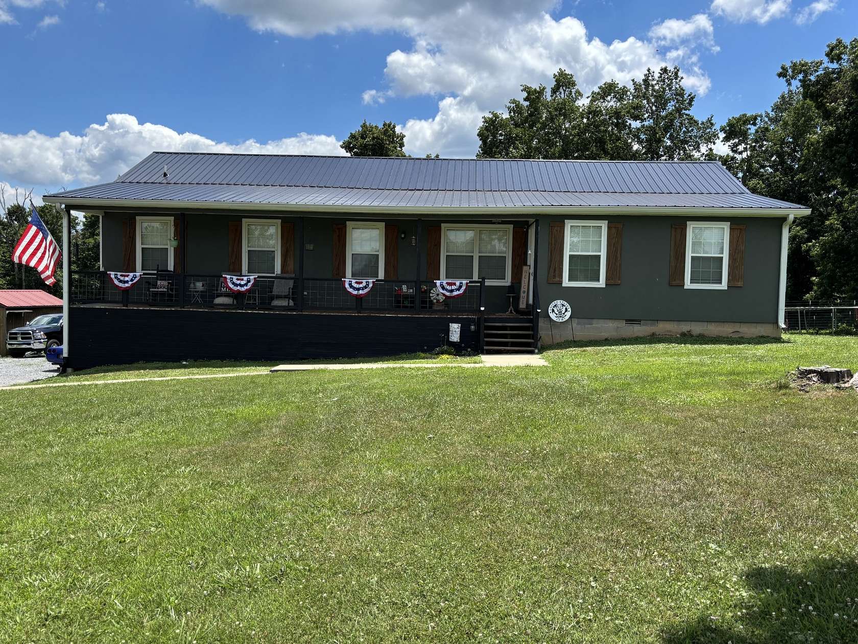 3.8 Acres of Land with Home for Sale in Lafayette, Tennessee