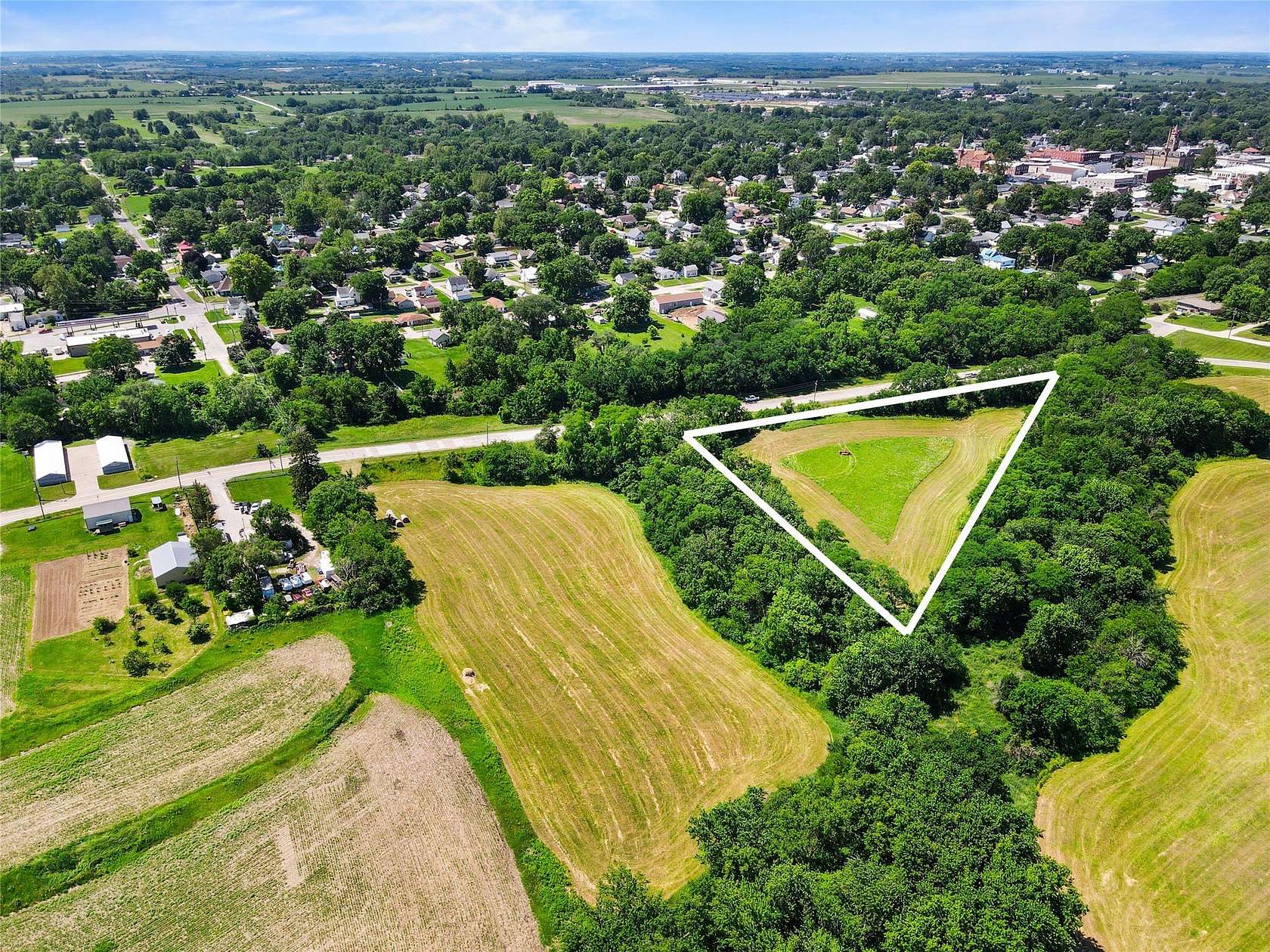 4.35 Acres of Residential Land for Sale in Knoxville, Iowa